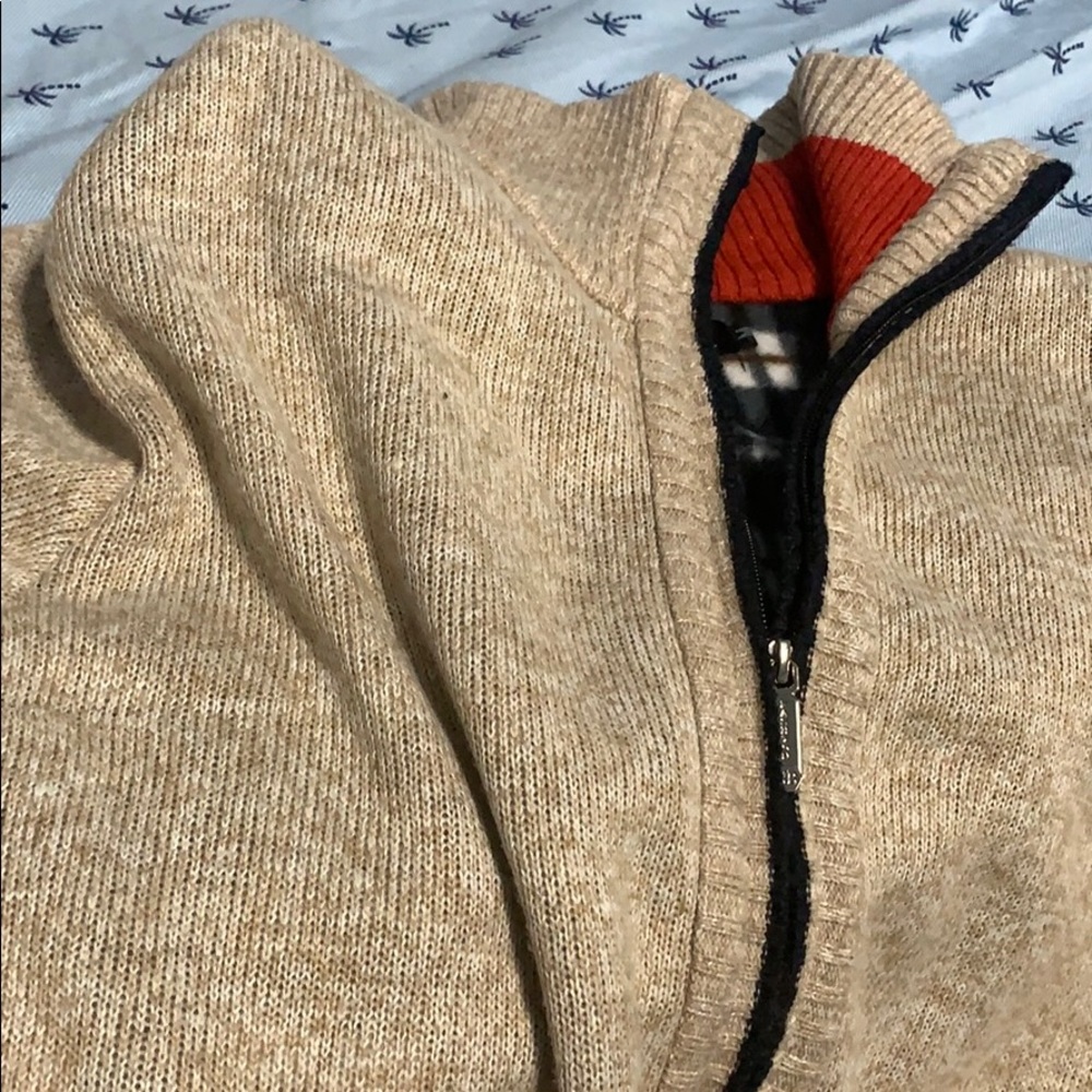 Sweater - Picture 4 of 5